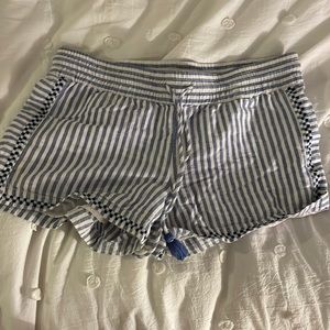 Vineyard vines shorts